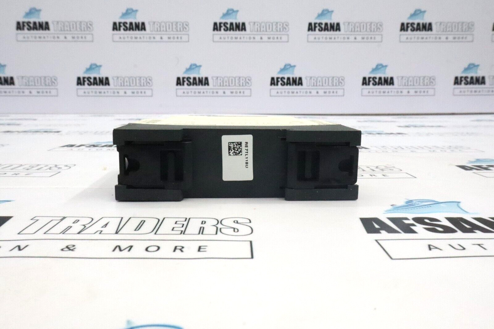 Schneider electric re7tl11bu on delay timer relay t0.05s-300h