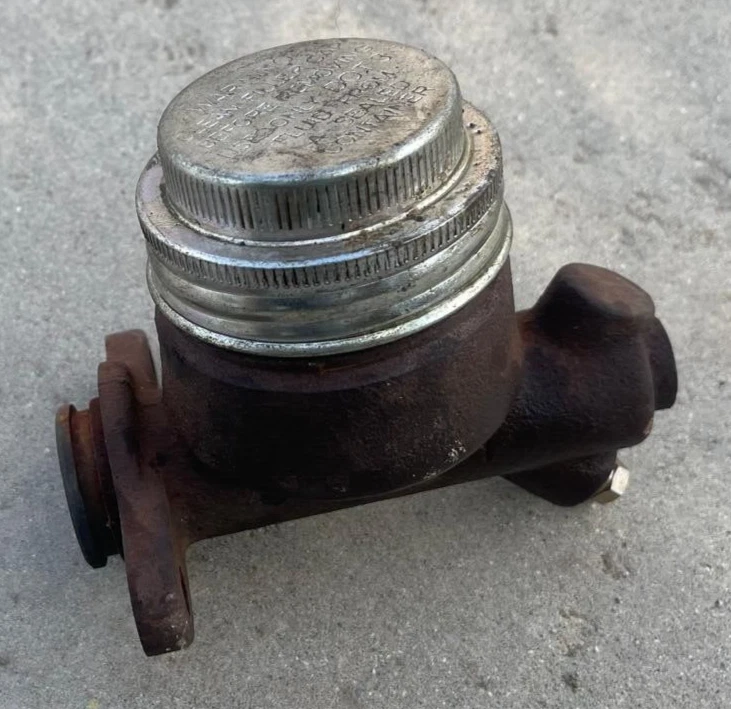 ОСНОВАНИЕ ГЛАВНОГО ЦИЛИНДРА ТОРМОЗА FORD THUNDERBIRD 1961-1964 61-64 OEM - Изображение 4 из 4