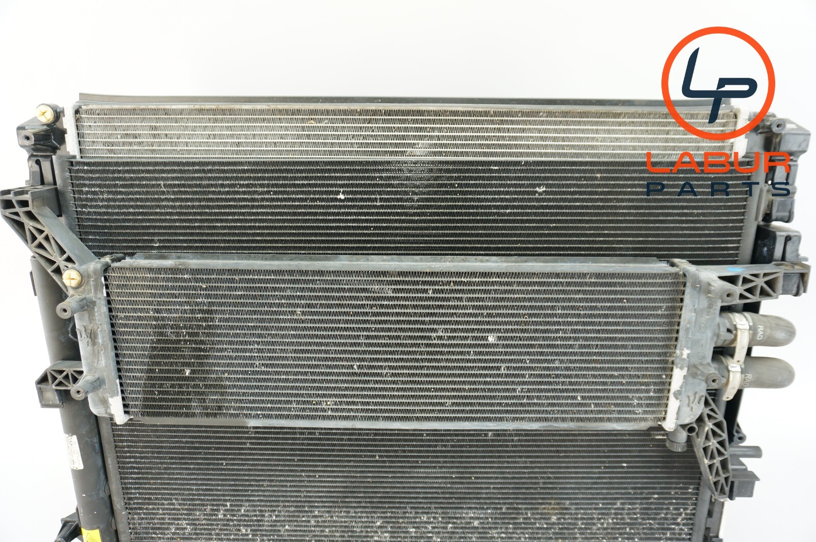 M157 Maserati Ghibli 14-20 Engine Cooling Fan Radiator AC Condenser Assemb Z5688