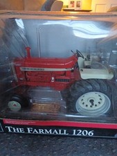 1:16 FARMALL IH 1206 TRACTOR Ertl .. NO RESERVE AUCTION!!