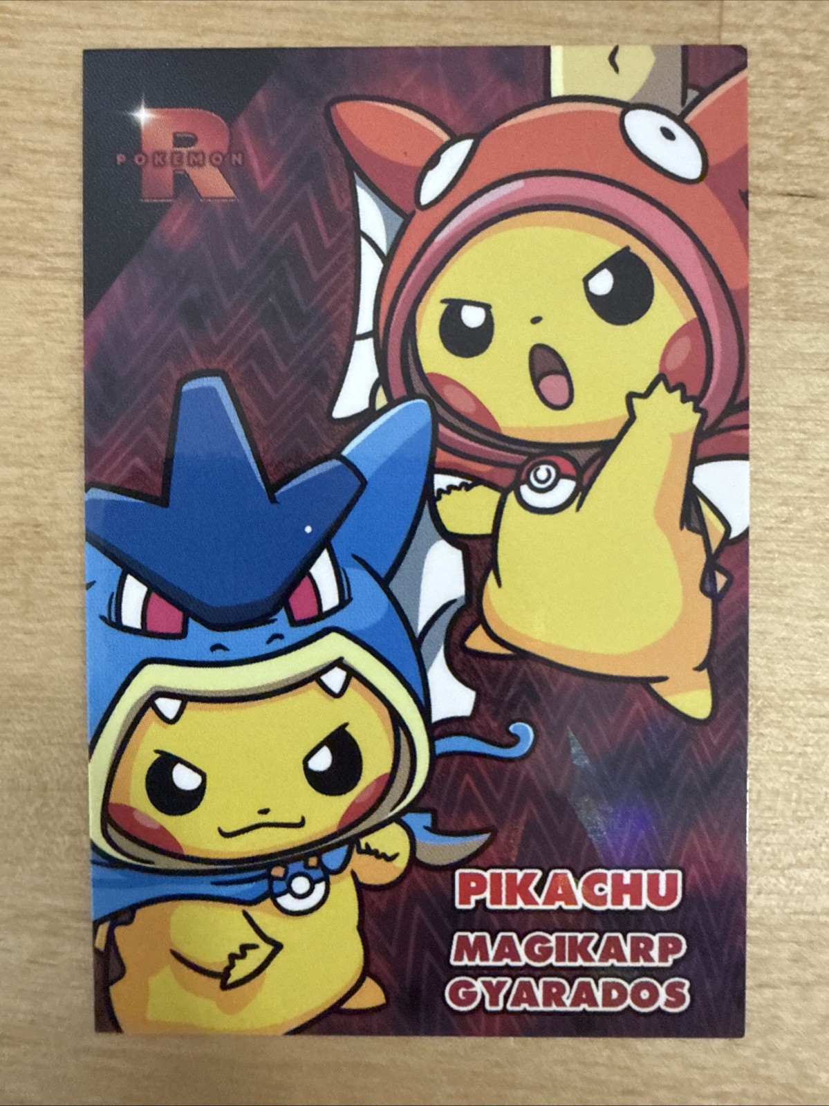 Pikachu Poncho Magikarp Gyarados Cracked Holo Team Rocket Card Database Peru