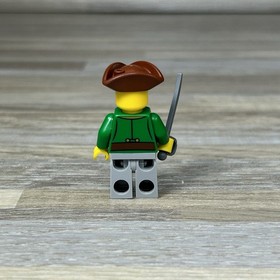 Lego Pirates III Minifigure Pirate Gunner w/ Hat and Sword 70412