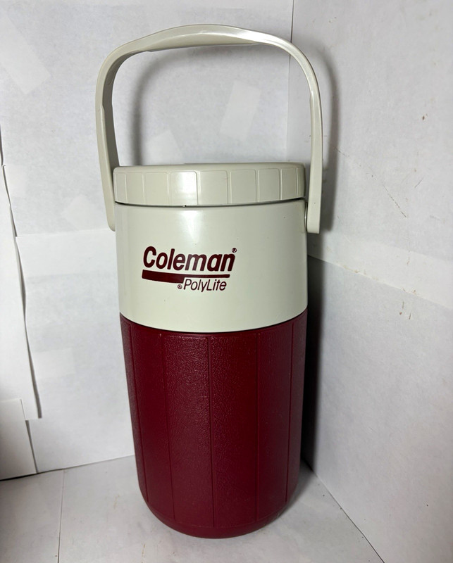 Coleman PolyLite 1 Gal Water Jug Burgundy/Off-White Screw-On Lid Handle