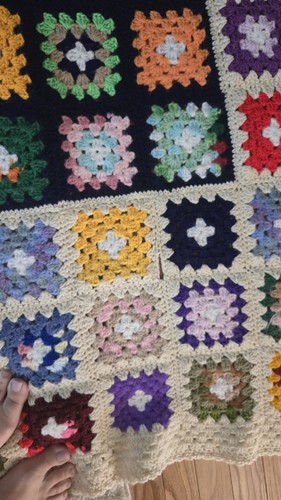 Vintage Granny Square Crochet Knit Afghan Throw Blanket Multicolor Heavy 60 X 67 - Picture 7 of 8