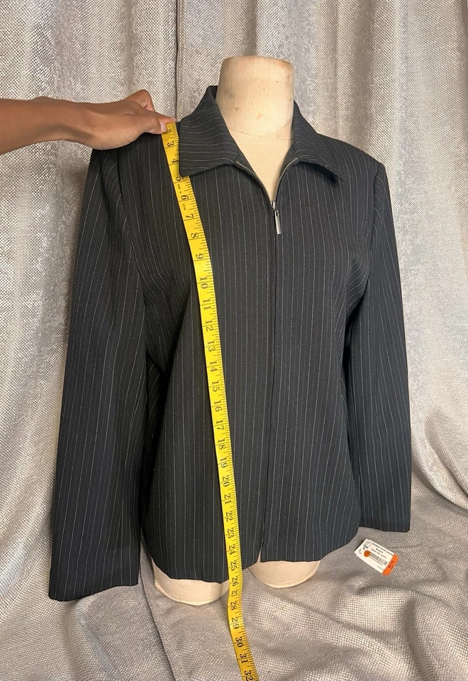 NUEVO CON ETIQUETAS Rafaella Chaqueta Elástica a Rayas Blazer Traje Top Azul Venta al por menor $74 Para mujeres 6 Foto 3 de 4