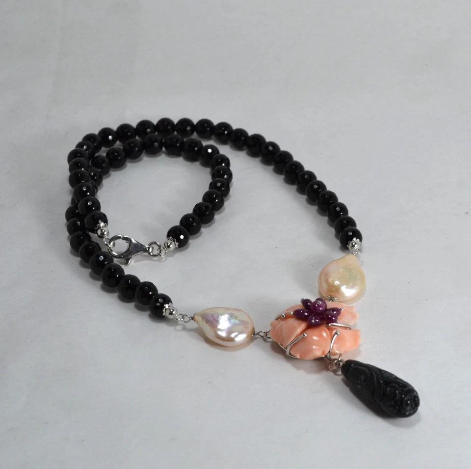 COLLANA IN ARGENTO 925 ONICE INCISO FIORE DI CORALLO ROSA E RUBINI AGLN 0291 - Immagine 2 di 4