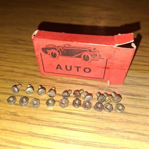 "AUTO" BOX(MINT) & 10 OF EACH PRE WAR MECCANO CONSTRUCTOR CAR  NUT AND BOLT