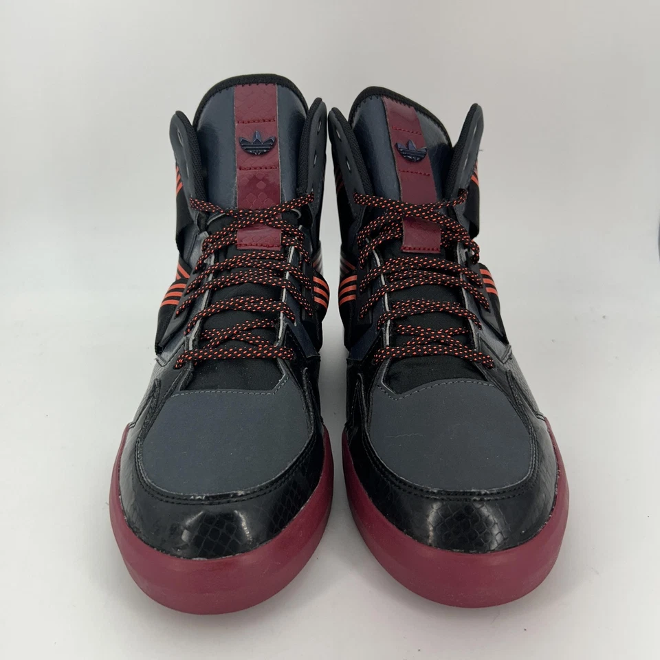 Adidas Originales Varial Mid Zapatos Para Hombre Talla 9 Negro Rojo Correa Alta C77718 Foto 3 de 4