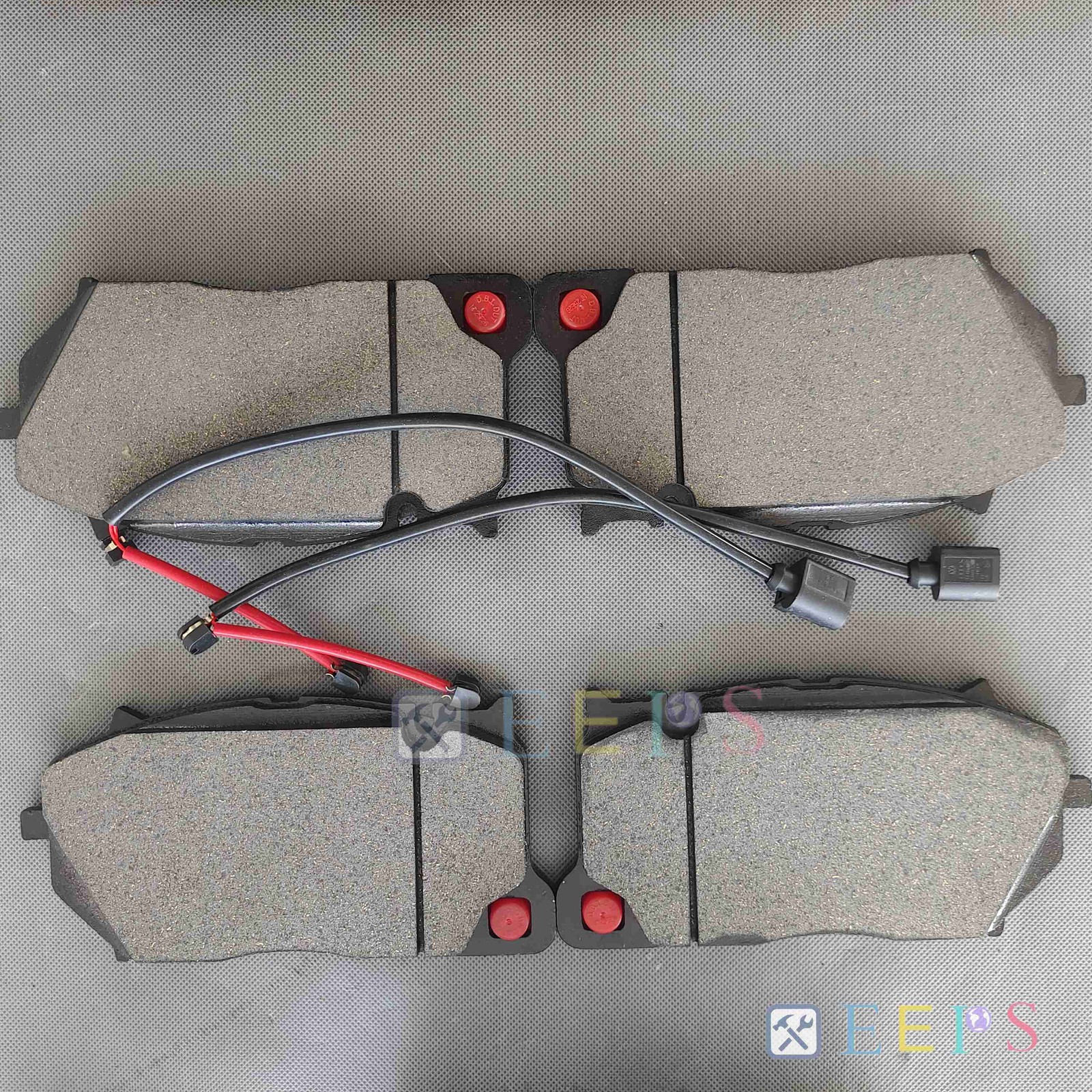 Front Brake Pad Kit With Sensors For Lamborghini Urus 2018-2020 4M0698151AR