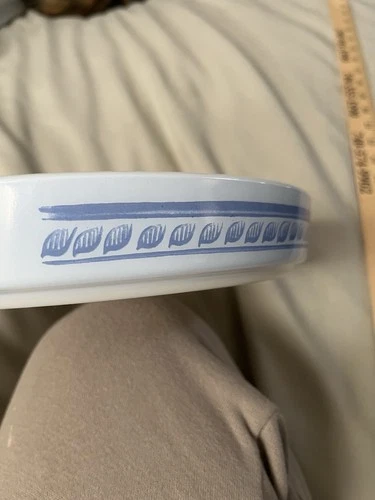 Vintage Pyrex 486-B Brittany Blue Quiche Tart Dessert Baking Dish 9-1/2"