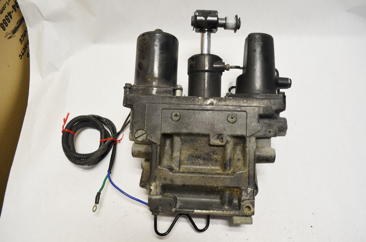 Suzuki DT150 2-Stroke Trim & Tilt V6 150 175 200 225 48503