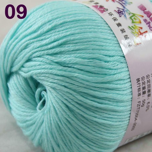 AIPYARN 2Balls x50g Soft Cashmere Silk Velvet Baby Hand Knitting Crochet Yarn 09 - Picture 5 of 5