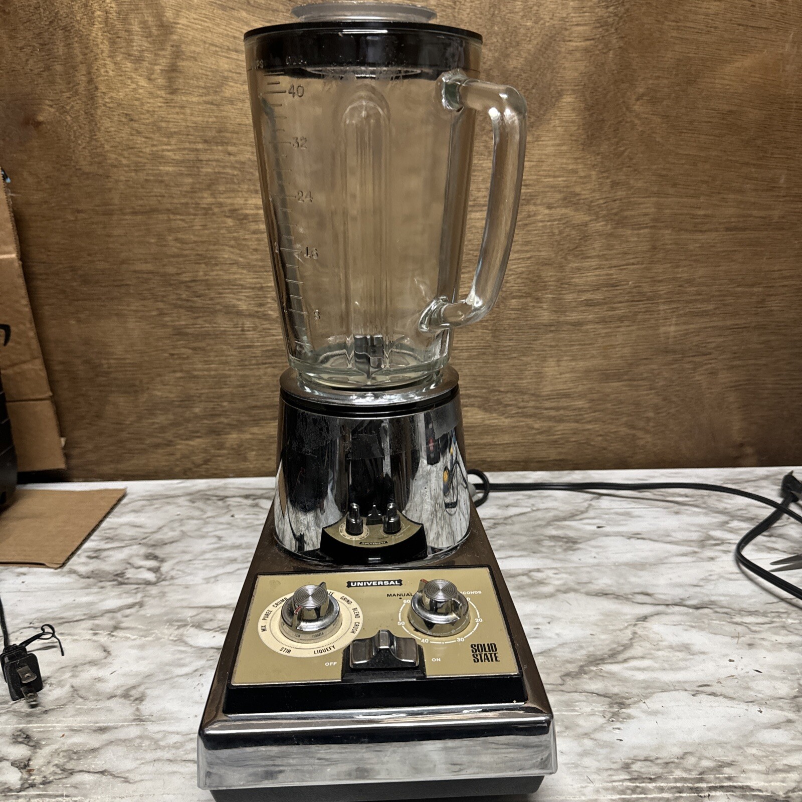 Universal D1ubl3 Blender Has Lord Of Wear Needs Cleaning Up 