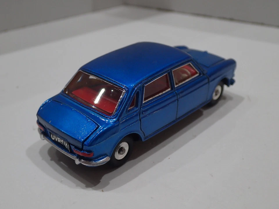 DINKY TOYS 171 AUSTIN 1800 SCALA 1:43 CONDIZIONI PARI AL NUOVO (7) - Immagine 3 di 4