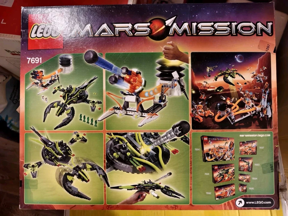 LEGO Mars Mission 7691 Etx Alien Mothership Assault - New Sealed - Image 2 of 4