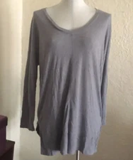 Splendid Gray Ribbed Wide V-Neck French Seams Long Sleeve Tee Shirt 