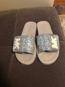 girls michael kors slides