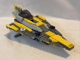 LEGO Star Wars: 9498 Saesee Tiin's Jedi Starfighter & 7669 Anakin&rsquo;s Starfighter