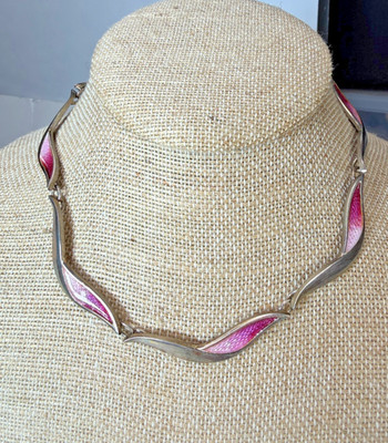 Sheila Fleet Orkney Halskette Sterlingsilber Emaille rosa Halsband 15 in Schottland