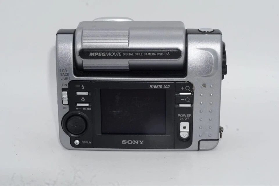 Sony Cyber-Shot DSC-F55 Digital Camera Carl Zeiss Lens 2.1megapixels Silver JP - Image 2 of 4