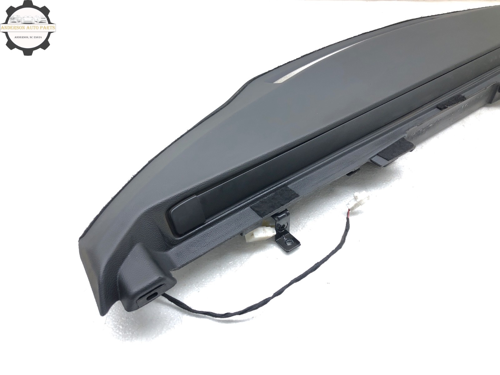 2014-2019 MASERATI GHIBLI REAR DECK TRIM THIRD BRAKE LIGHT OEM