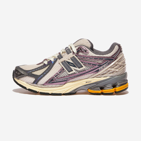 New Balance 1906 - Beige / M1906RRA / Running Shoes Sneakers