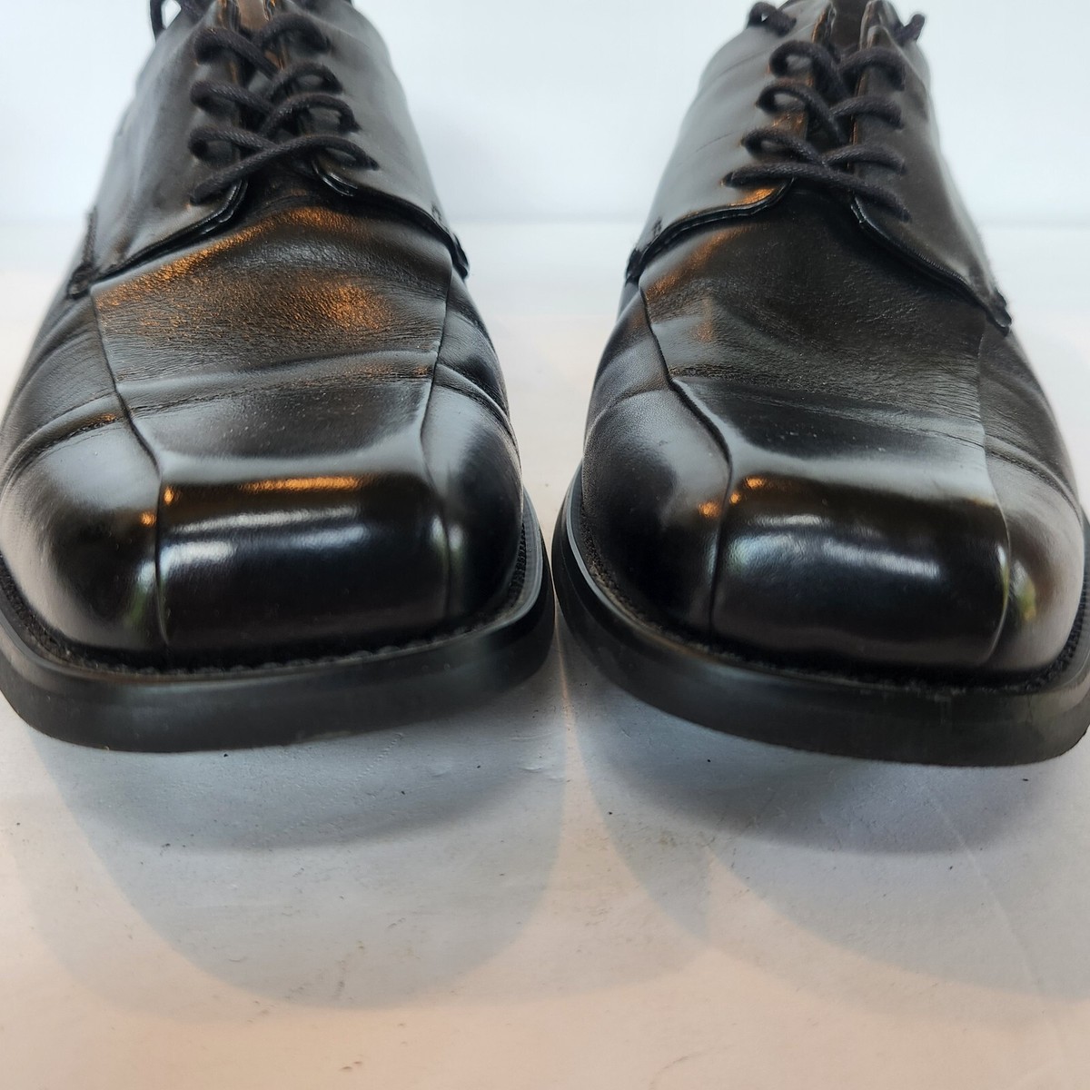 Calvin Klein Horatio Black Leather Dress Oxfords 8 CALVIN KLEIN HORATIO Black Calf Leather Lace Up Dress  main image 2