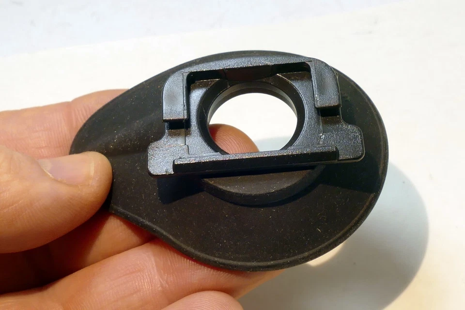25mm ID Rubber eye piece cup for eye piece for a camera square FE FM  - LARGE - Image 3 of 4
