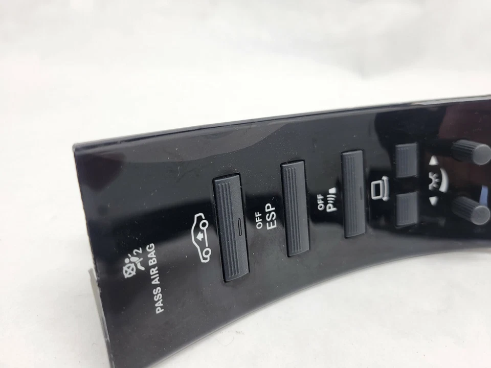 Mercedes Benz Cl63 AMG CL W216 2008-09 panel de control panel suspensión Foto 3 de 4