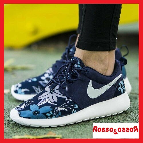 Scarpe NIKE ROSHE ONE PRINT 38 da Donna Ragazza da Ginnastica Blu a con  fiori | eBay