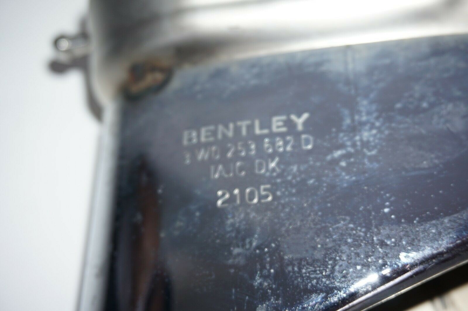 Bentley Continental GT 2006-2010 RIGHT Muffler P/N 3W0253682D