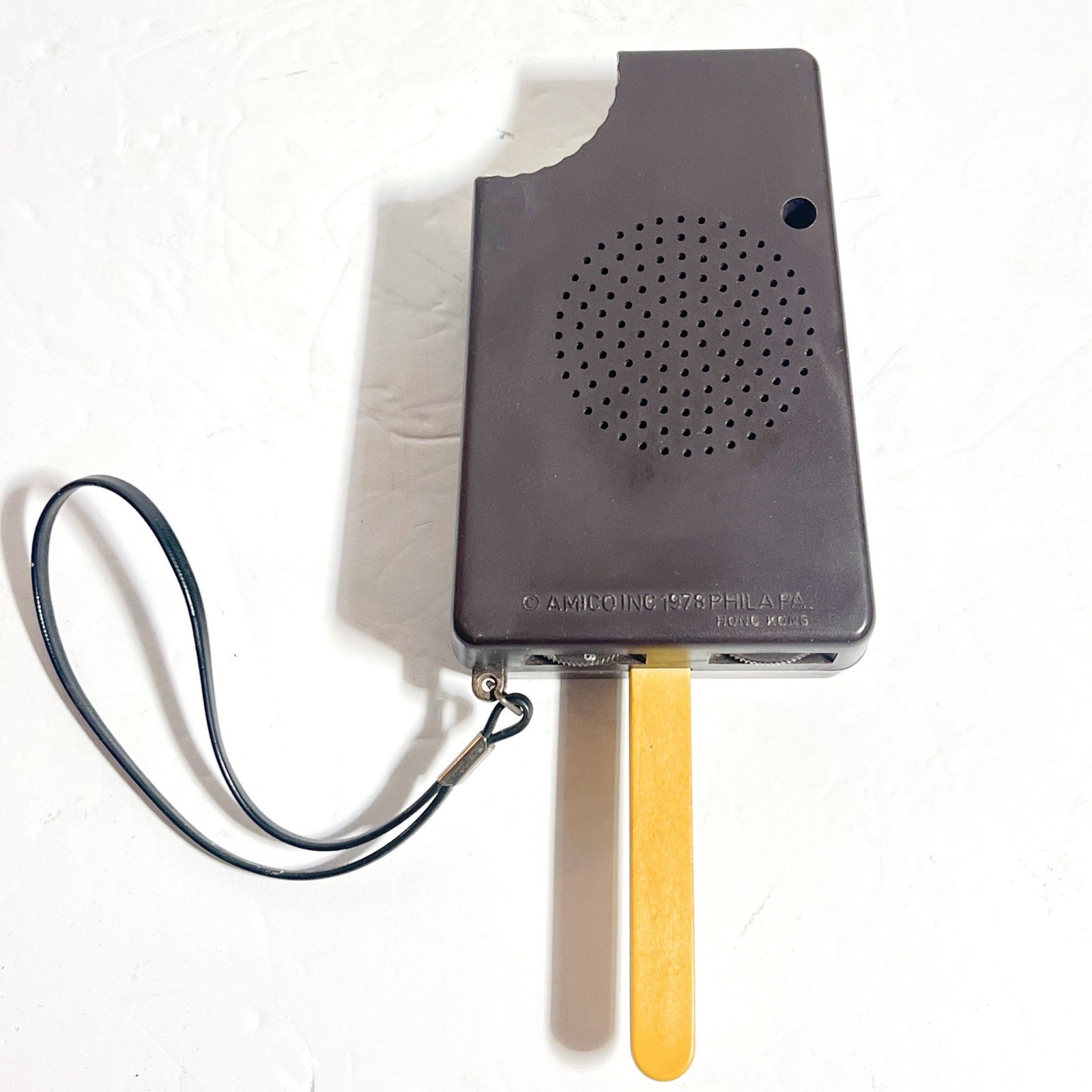 Vintage Novelty Radio 1978 FUDGIE WUDGIE AMICO 1978 Ice Cream Bar AM Solid State