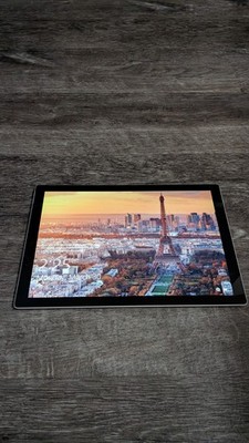 Microsoft Surface Pro 5 1796 12.3'' i5-7300U 2.7GHz 4GB RAM 128GB SSD Win 11 READ