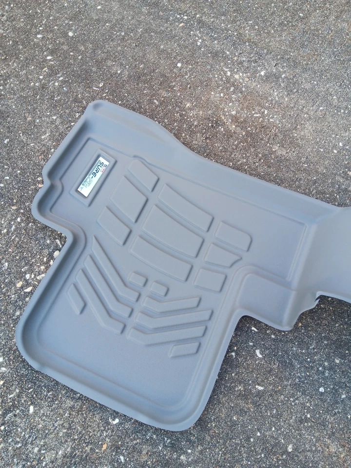 Alfombrillas revestimiento Sure Fit para Ford Escape segunda fila 2013-2017 72-123060 Foto 3 de 4