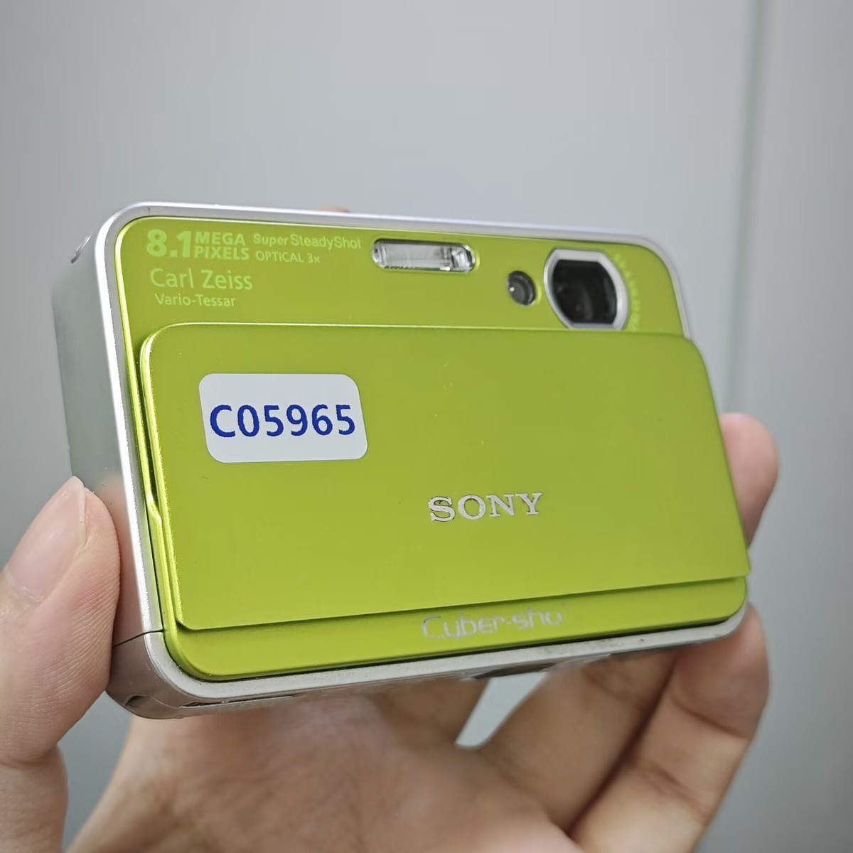 SONY Cyber-shot DSC-T2 8.1MP Vintage Green Digital Camera Green