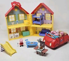 Peppa Pig's Deluxe House Playset Fold-n-Go Yellow House Characters Accessories