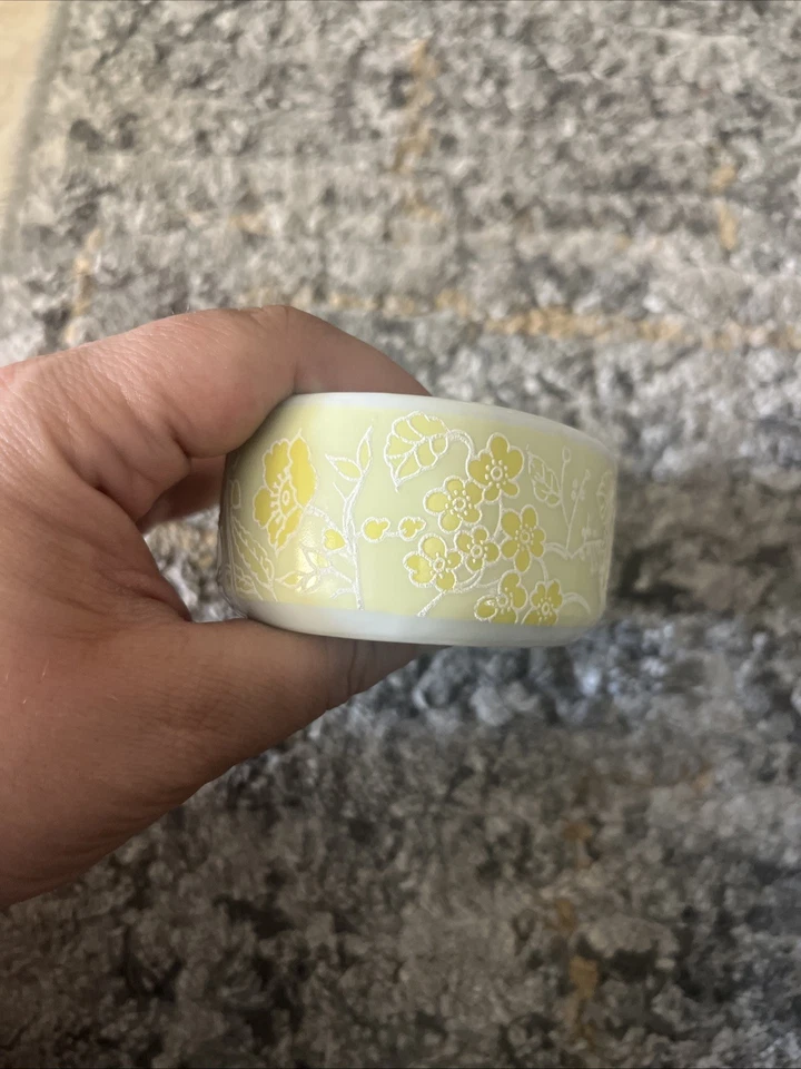 Saboneteira vintage japonesa Ames anos 70 porcelana branca amarela flor de renda - Imagem 4 de 4