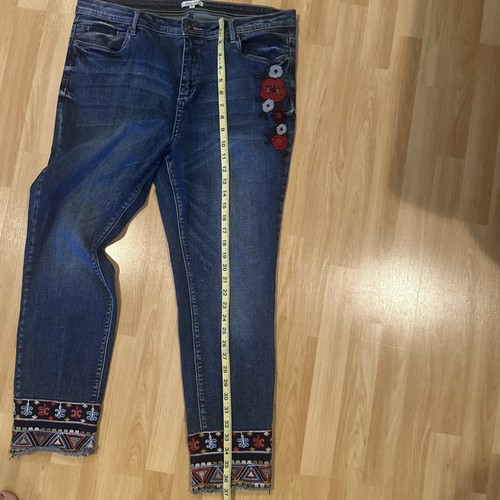 John Mark Embroidered Denim Pants Jeans Size 16 Raw Hem - Picture 16 of 20