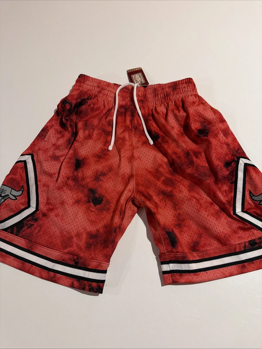 25+ Mitchell & Ness Chicago Bulls NBA Shorts for sale | Updated
