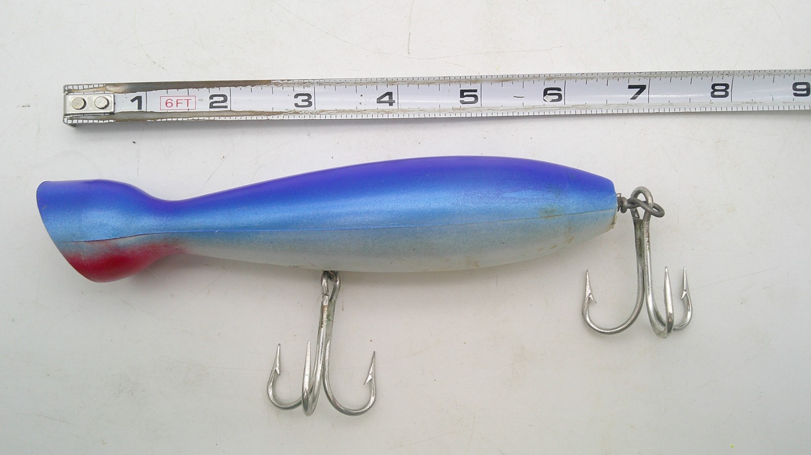 Lot of 9 Large Ocean Lures Hard Baits Plugs Jigs in Bass Pro Shops Plastic Case - Image 2