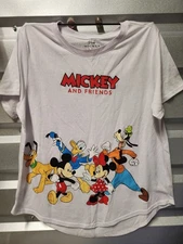 Mickey And Friends White Disney T-shirt Size XL (15-17)