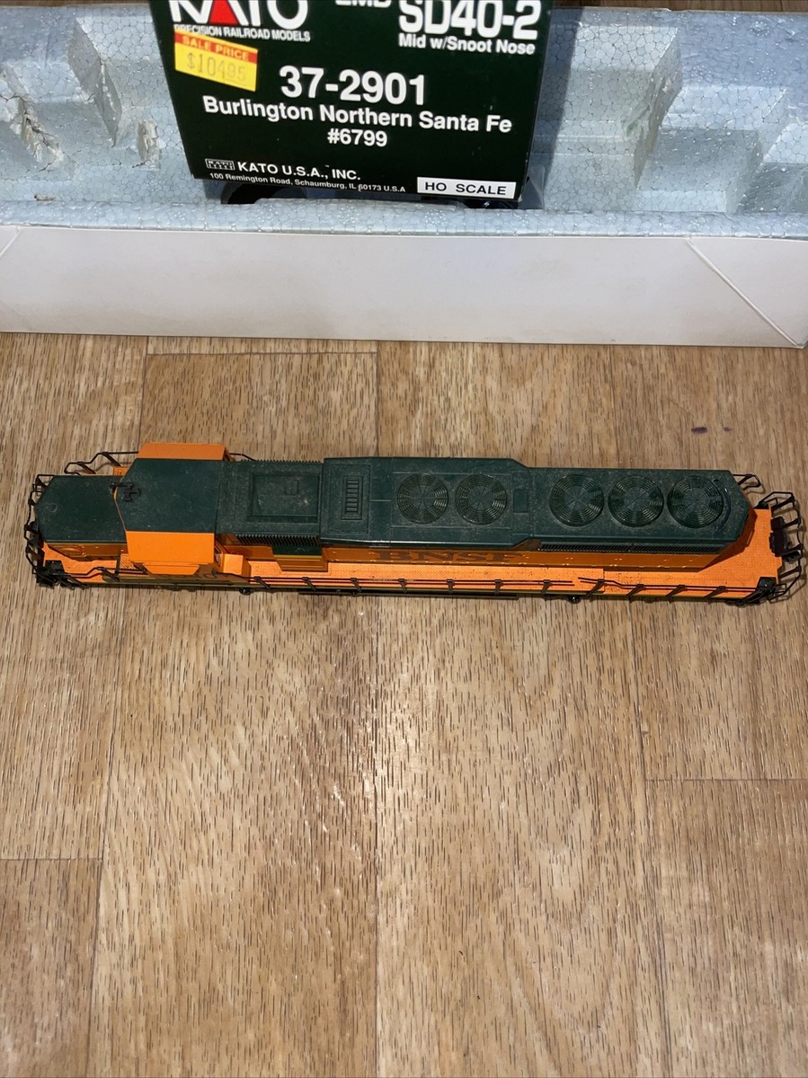 Ho KATO 37-2901 Locomotive Diesel EMD SD40-2 - Burlington Northern