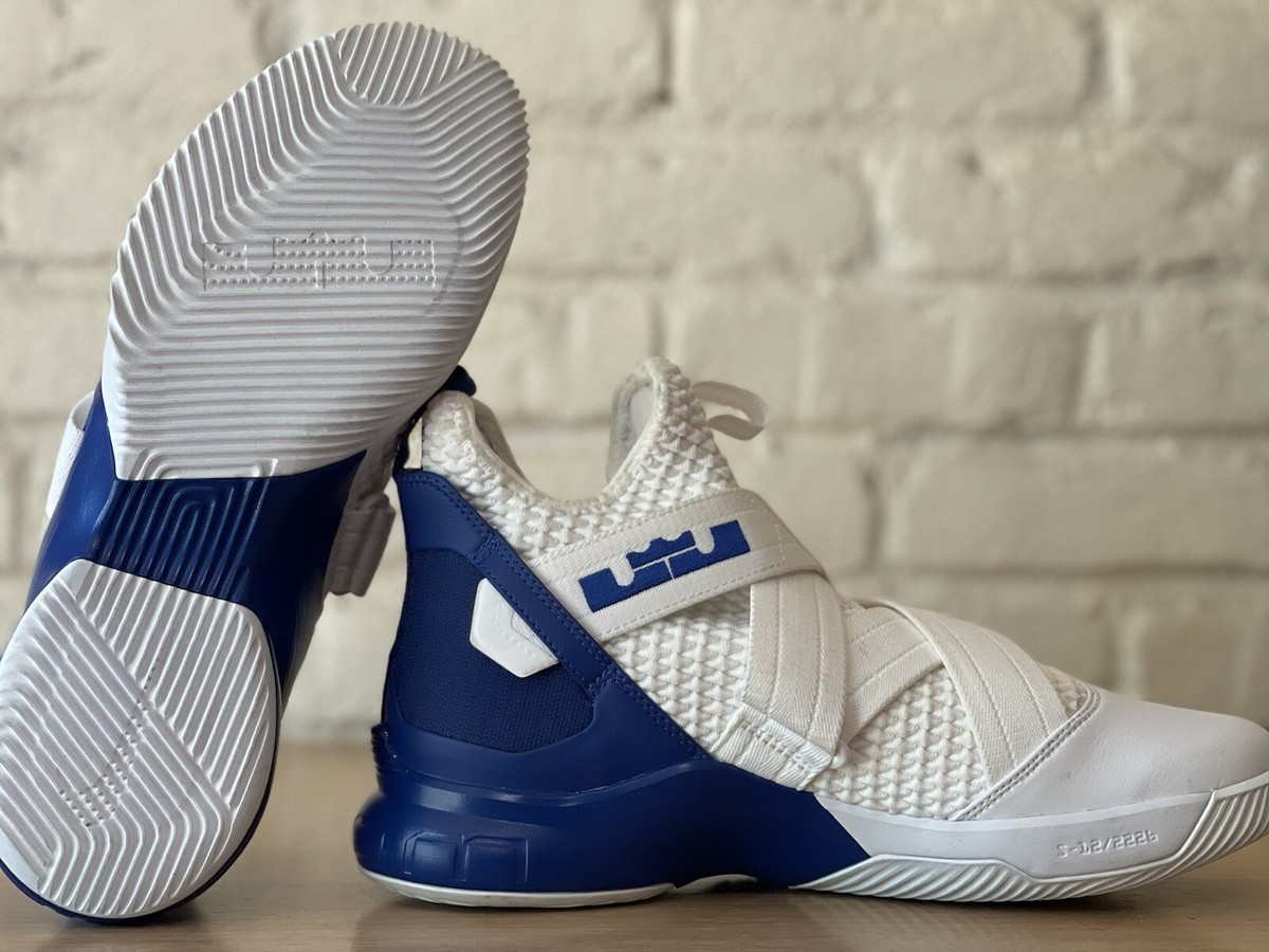 lebron soldier 12 sport chek