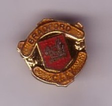 Bradford City - lapel badge brooch fitting