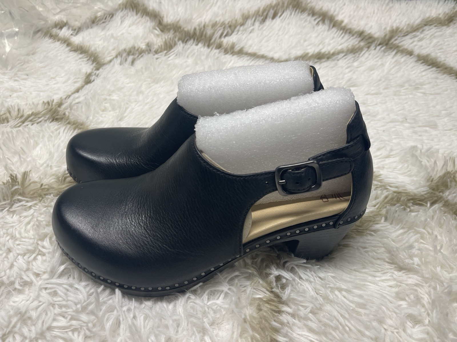 🧡*NIB* Dansko Sassy Leather Black Milled Burnished Clog Women's EU 38 US 7.5-8