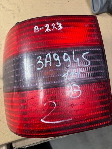 Heckleuchte Aussen Links - Passat 3A Variant Kombi VW Passat 35I (mod. 94)