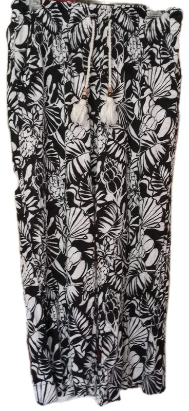 Women's Nicole Miller NY 100% Linen Pants Black & White Floral Print Size Medium