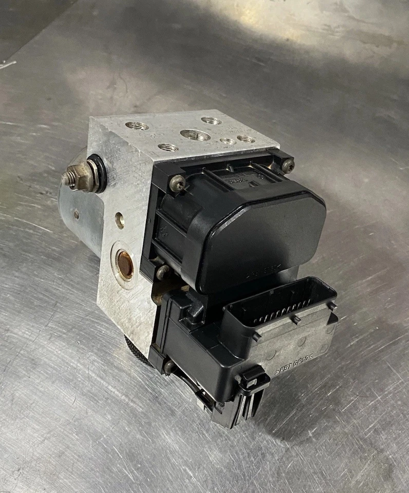 Holden VY 2002 módulo ABS Bosch 0273004219 controladores derechos VT VX VZ WH WK WL Foto 2 de 3