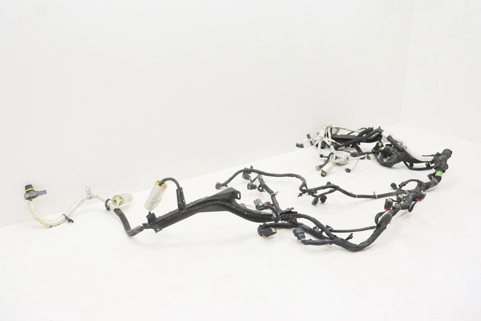 Arnés de cableado de motor Chevrolet Silverado 2500HD 2021-2023 FABRICANTE DE EQUIPOS ORIGINALES 84893486 Foto 2 de 4