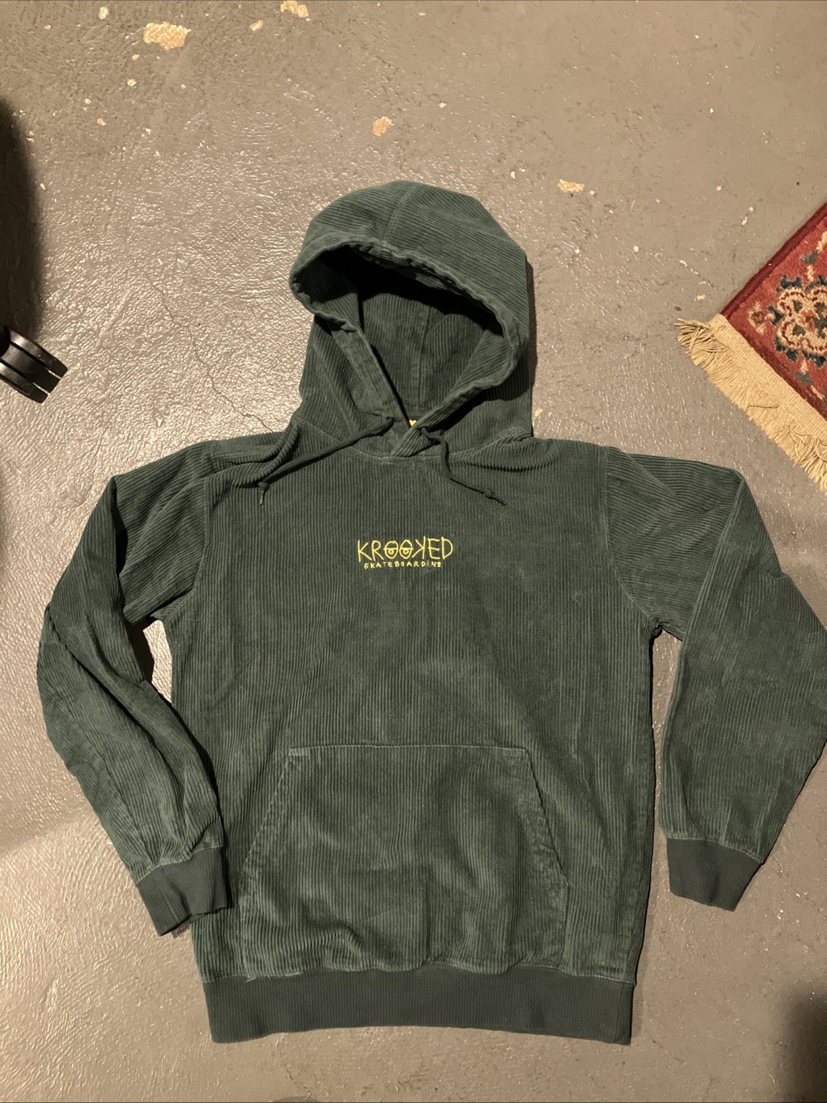 Krooked Skateboarding Hoodie Mens Small Green Corduroy Skate